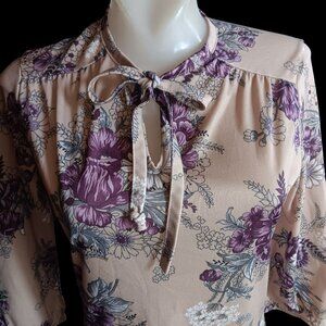 Vintage Women's Medium Blouse Top Groovy Granny 1970's Keyhole Lace Hem